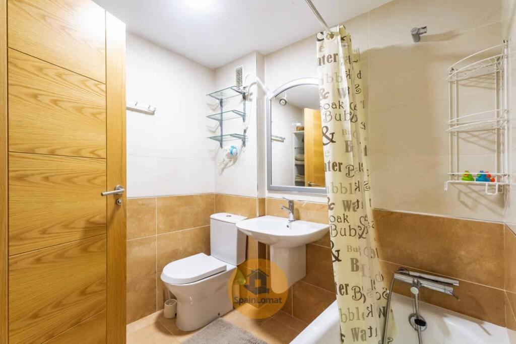 Апартаменты Apartamento Con Amplia Terraza En Фуэнхирола Экстерьер фото
