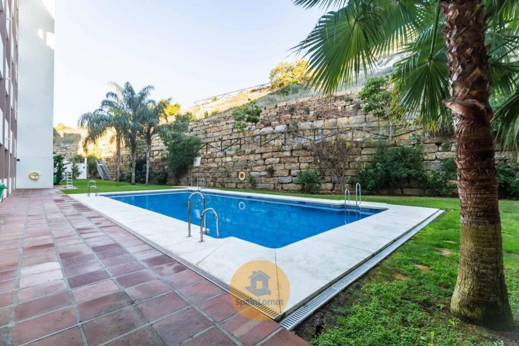 Апартаменты Apartamento Con Amplia Terraza En Фуэнхирола Экстерьер фото