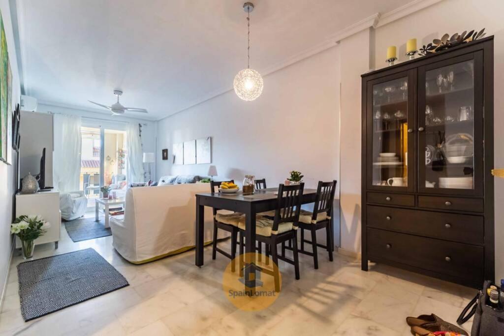 Апартаменты Apartamento Con Amplia Terraza En Фуэнхирола Экстерьер фото